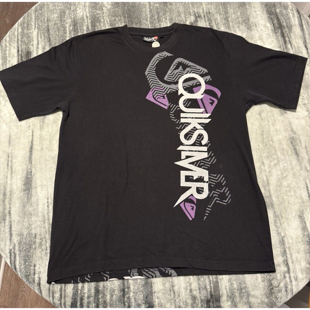Vintage Y2K Quiksilver Graphic T-Shirt Black with Neon Purple Abstract Large